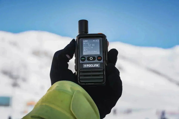 What Is Cellular Radio? Your 2025 Simple Guide to Next-Gen Communication - Poclink Radios